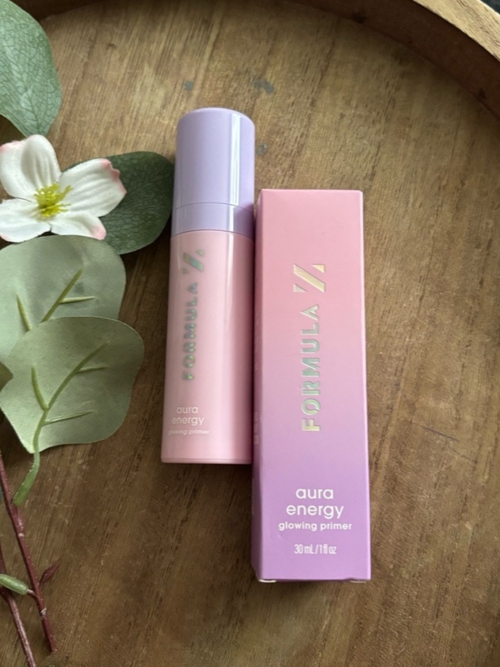Formula Z Aura Energy Glowing Primer — Pink